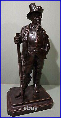 Large Signed Antique Solid Bronze Sculpture Victor Emmanuel II of Italy Shooting