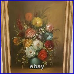 Stunning Vintage Still Life Framed Oil on Canvas Painting Signed